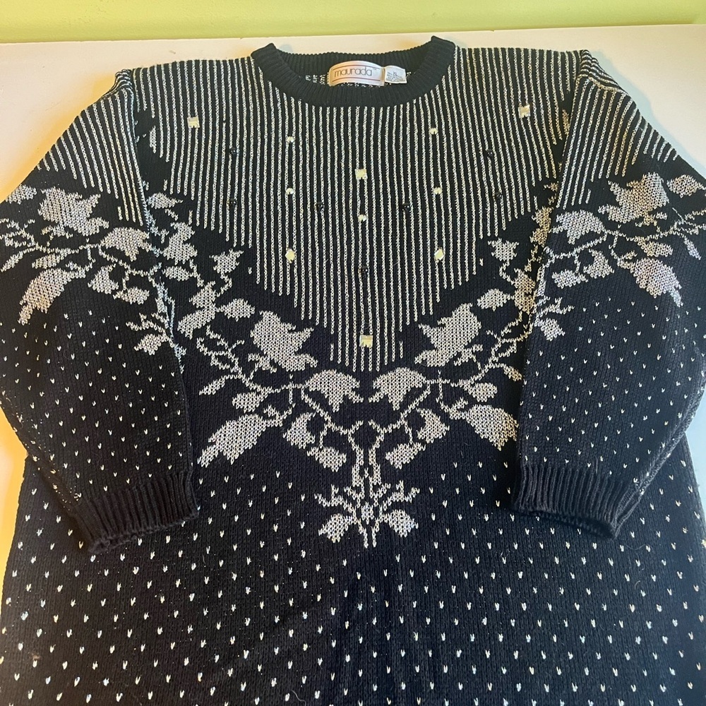 maurada Black And Silver Gem Sweater Tunic Vintage Euc